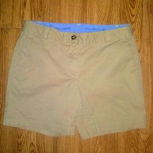 Talbots "weekend chino" shorts size 6 petite